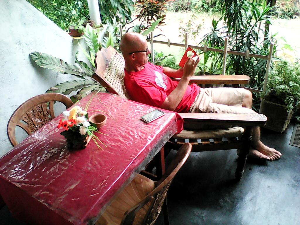 Lotus Inn Tourist Resort Dambulla Exterior photo