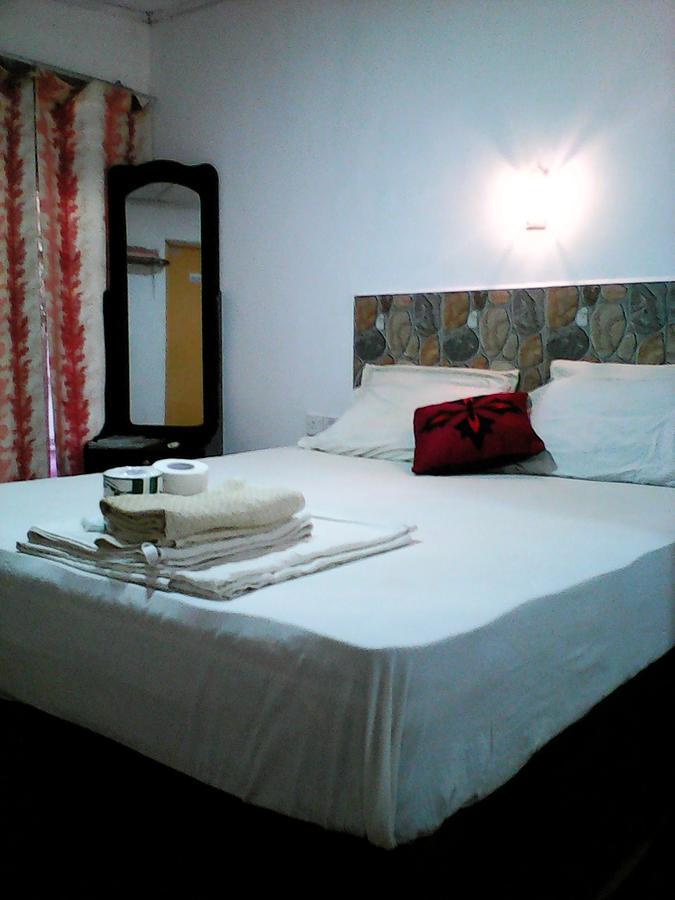 Lotus Inn Tourist Resort Dambulla Exterior photo