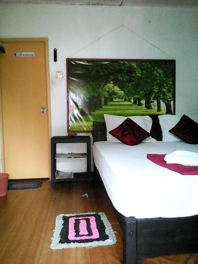 Lotus Inn Tourist Resort Dambulla Exterior photo